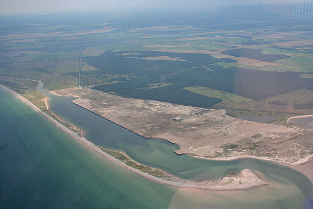 geograph-4257701-by-Anne-Burgess